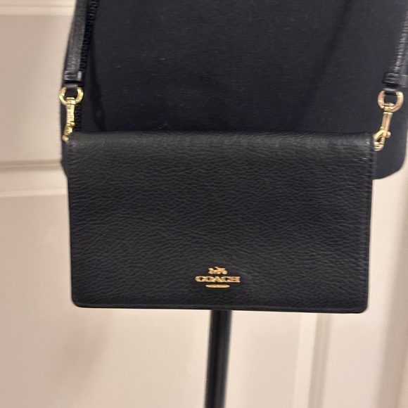 Coach Handbags - Coach Black Pebbled Leather Crossbody Wallet Handbag